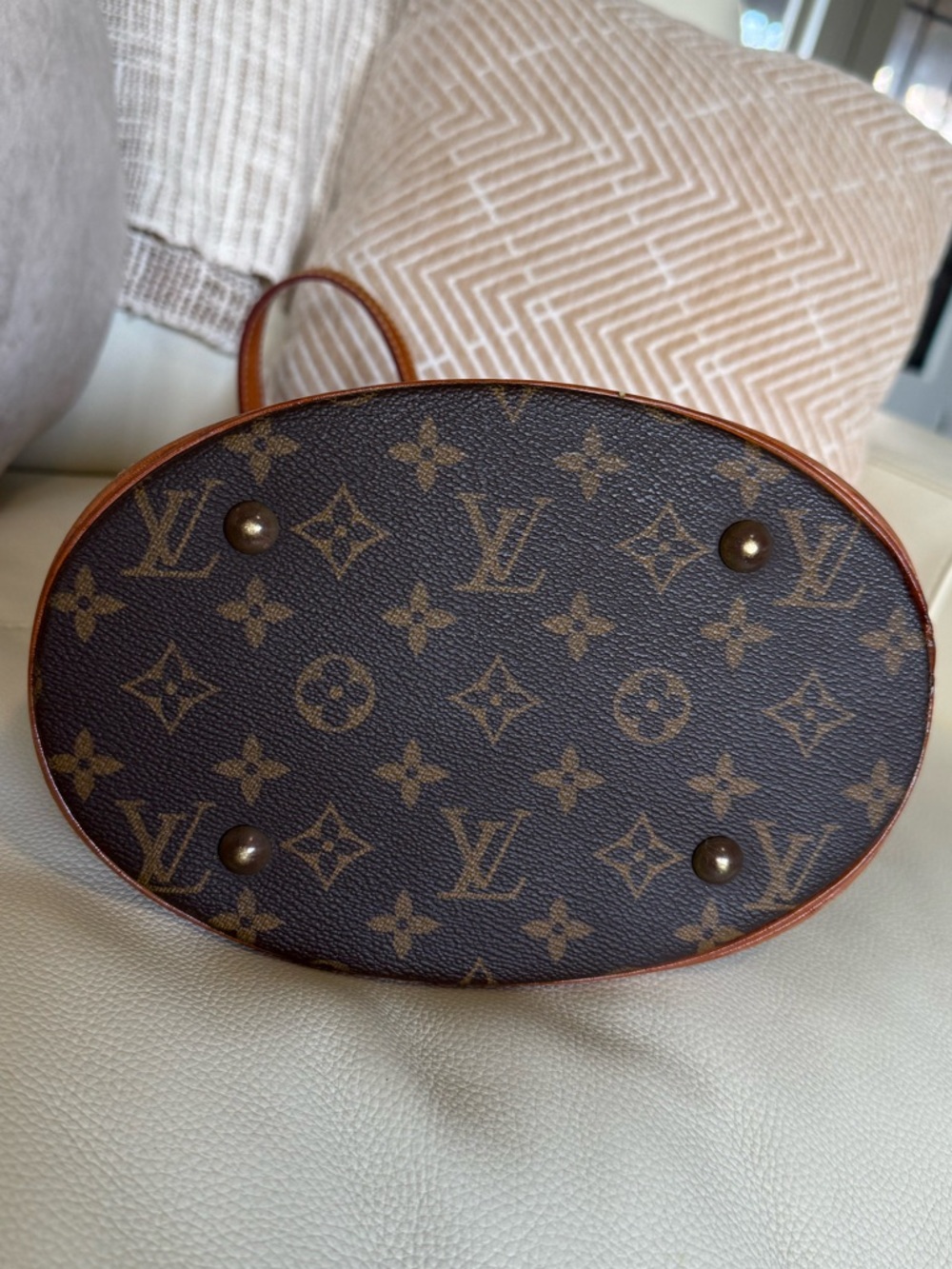 Louis Vuitton Monogram Canvas Bucket Bag - Brown/Tan Leather - Picture 5 of 14